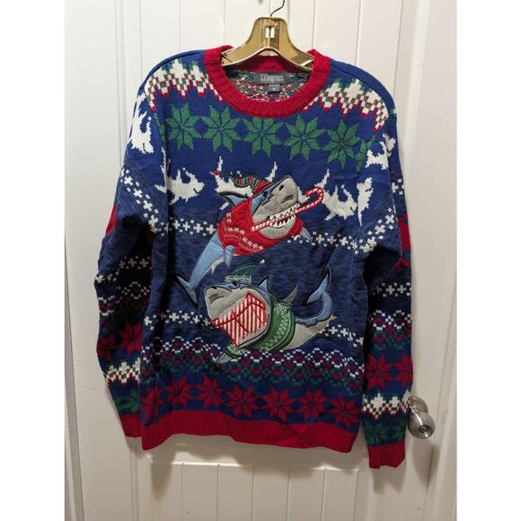 Shark Candy Cane Presents Ugly Christmas Sweater Holiday 33 Degrees Size M - Picture 1 of 9
